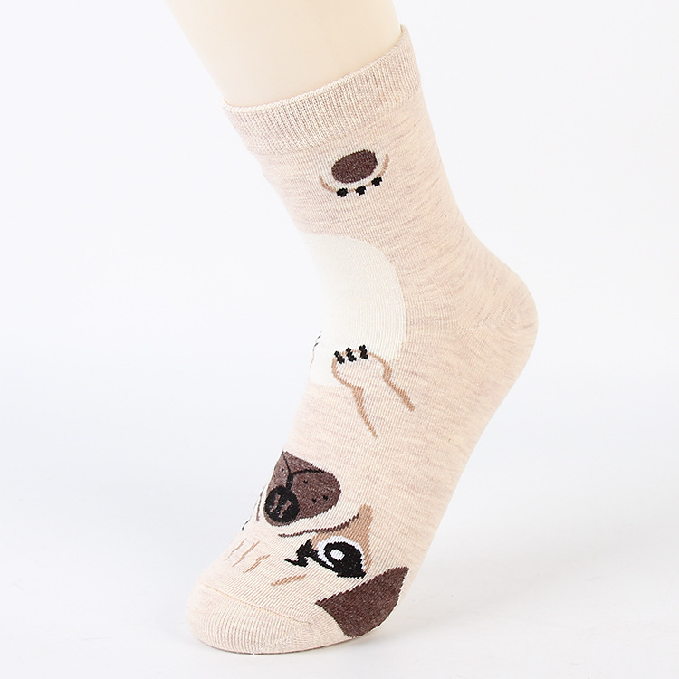女性の3Dペット犬の漫画の靴下かわいい　女性のパッグダックスフンド　Samoyedシュナウザーコージー子犬の動物の綿 | パグロング
