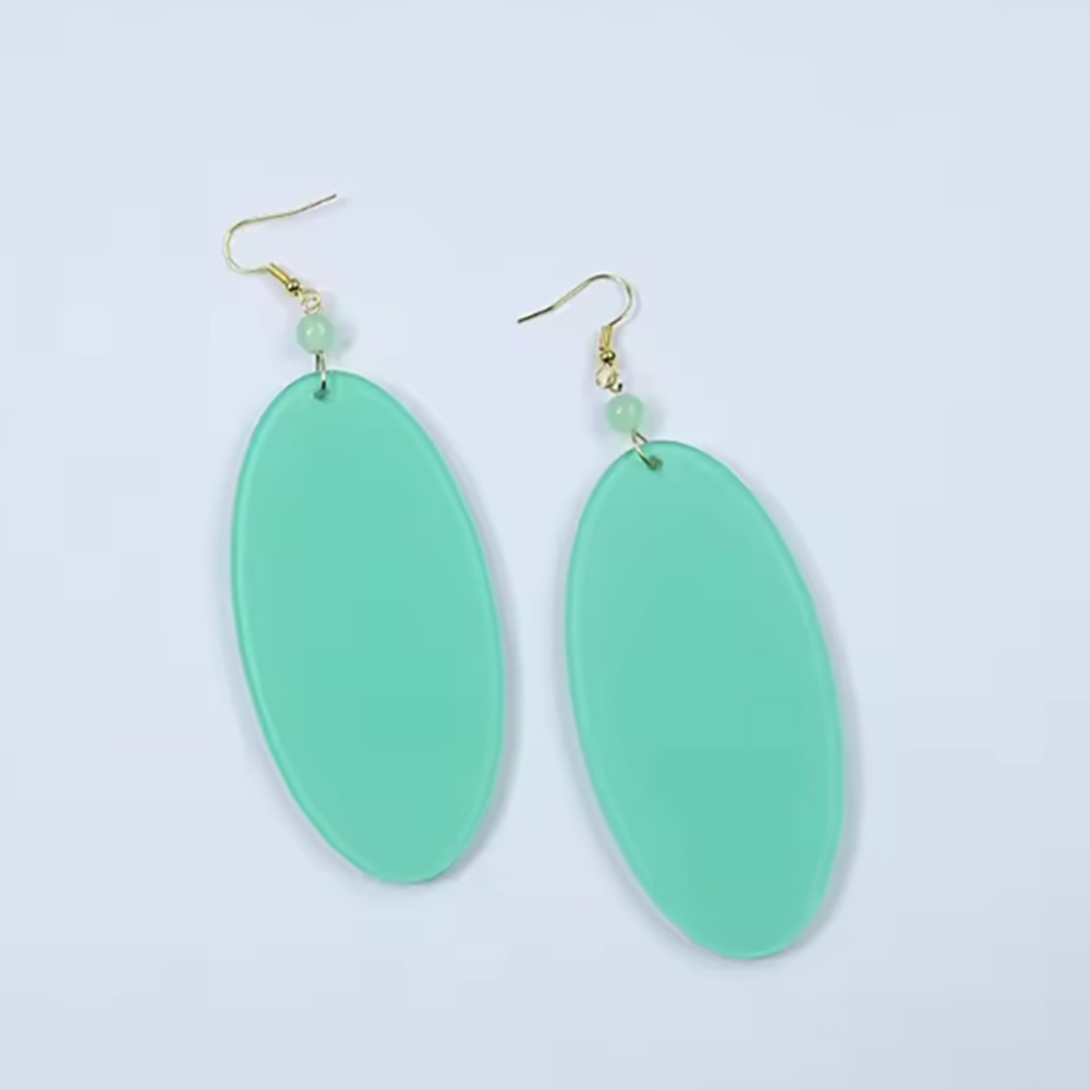  ダンダダン 綾瀬桃 モモ キャラクター ピアス ハロウィン コスプレ イヤリング イベント 変装 ピアス