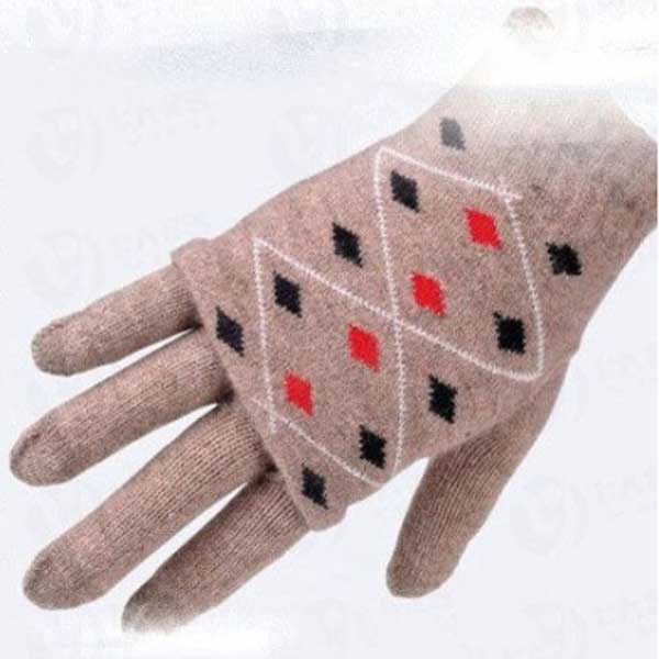 スマホ手袋 スマートフォン トランプ柄 二重 グローブ ベージュ レディース 冬 ダイヤ柄  